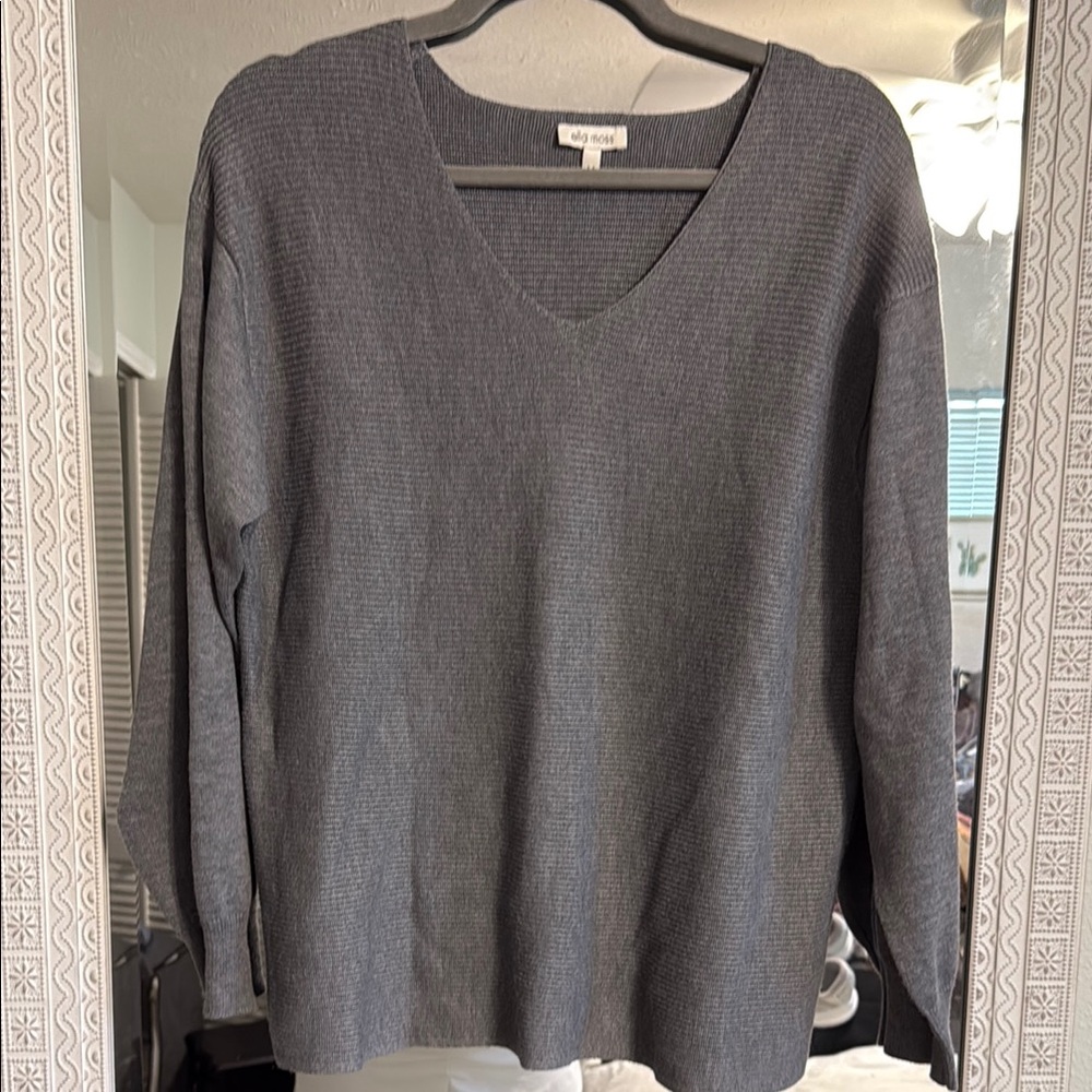 Ella Moss Gray V-Neck Sweater